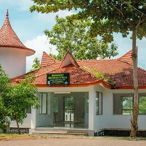 Resort Aruvikuzhy Waterfalls, Kozhancheri